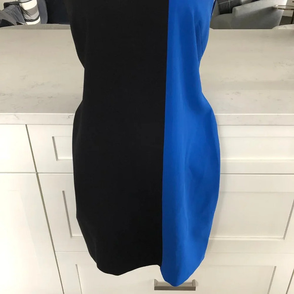 Alice + Olivia Sleeveless Vertical Color Block Dress Black+Cobalt Blue Sz 8 NWOT - Picture 2 of 11